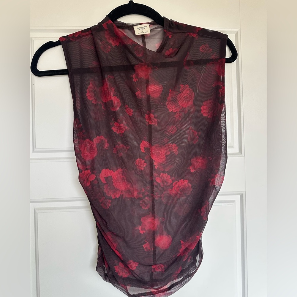 OWO Abercrombie & Fitch Rose Design Mesh Top